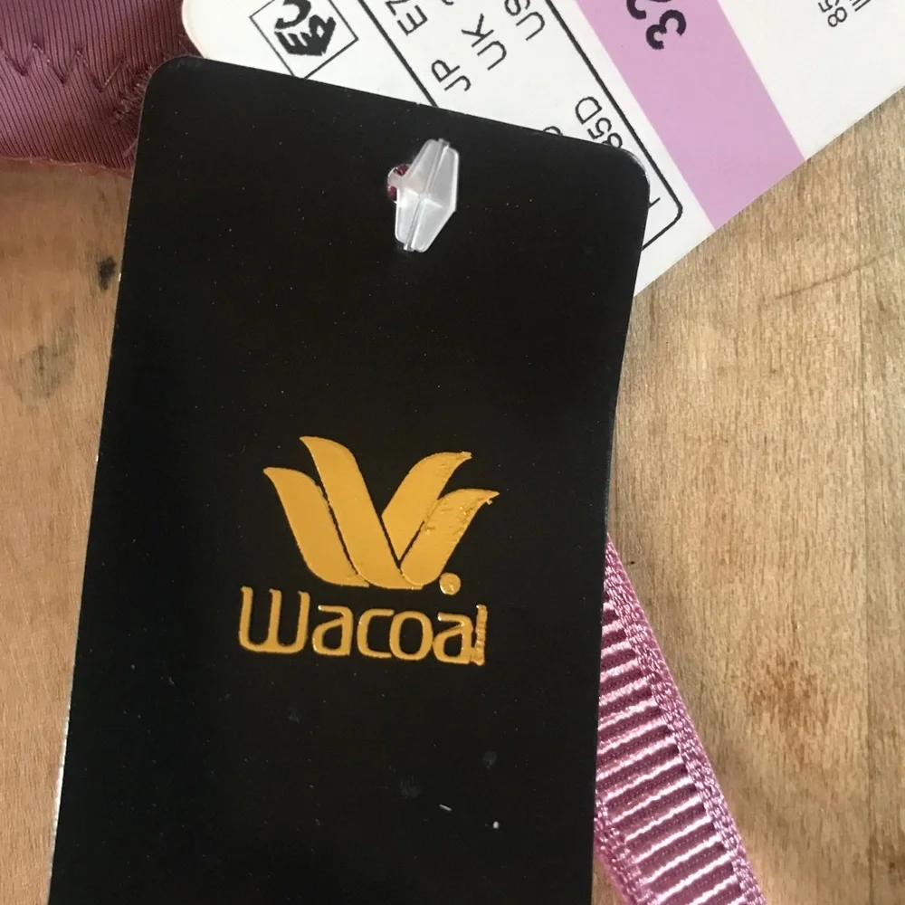 WACOAL LA FEME underwire T-shirt bra - Picture 12 of 13